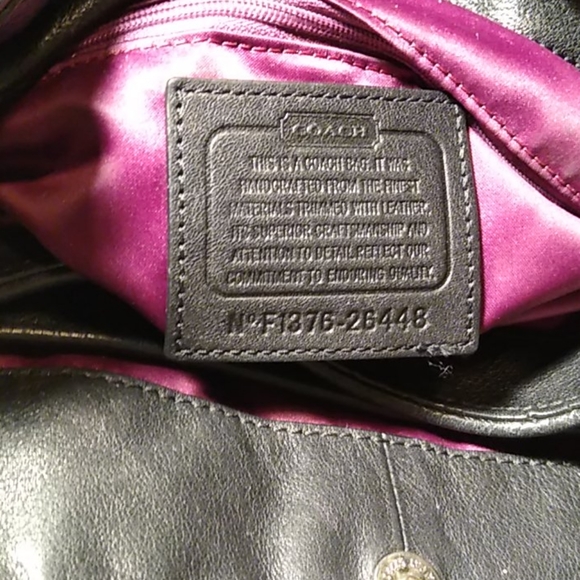 Coach - Picture 7 of 9